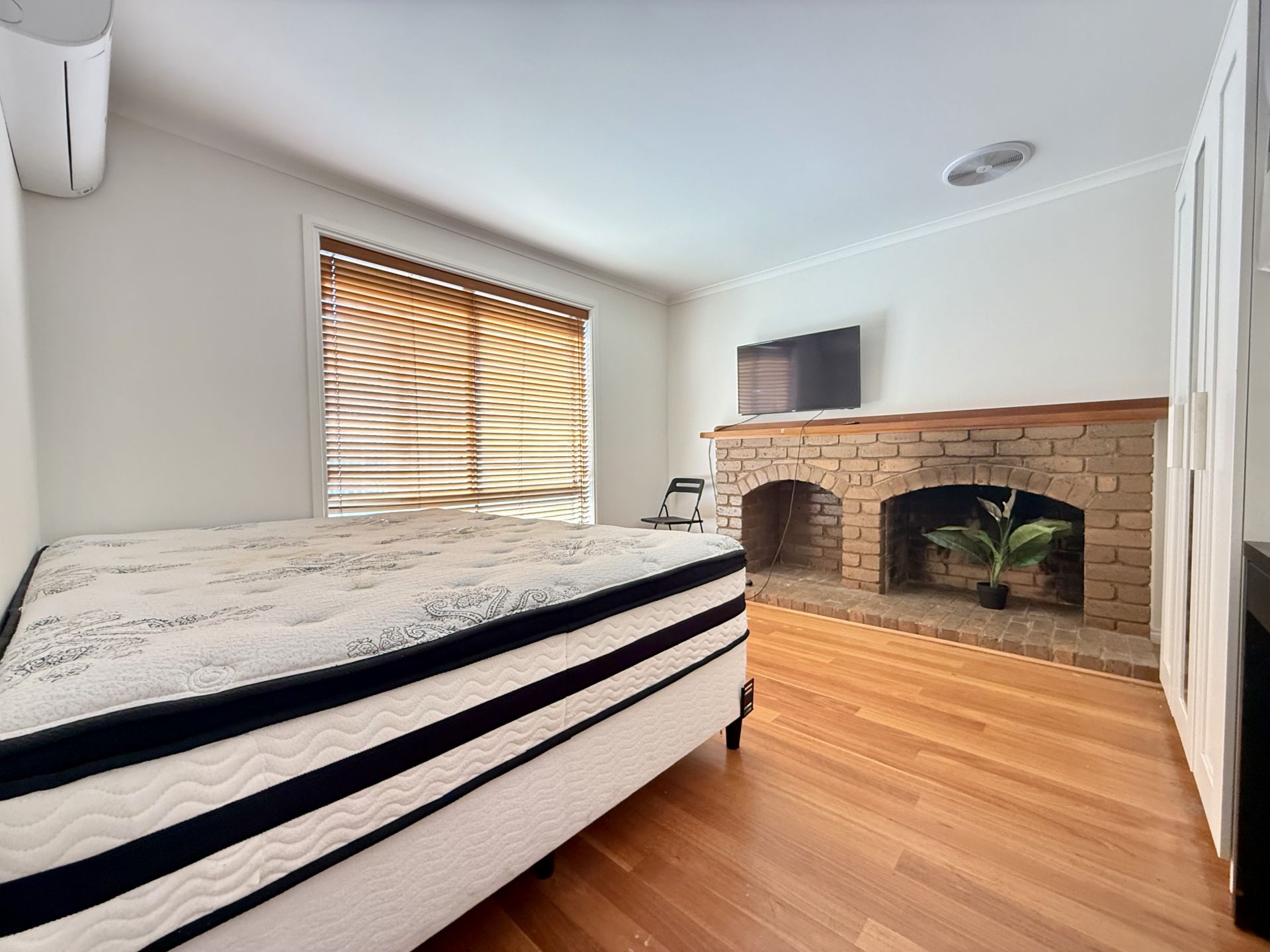 67 Concord Circuit Albanvale VIC 3021 Australia