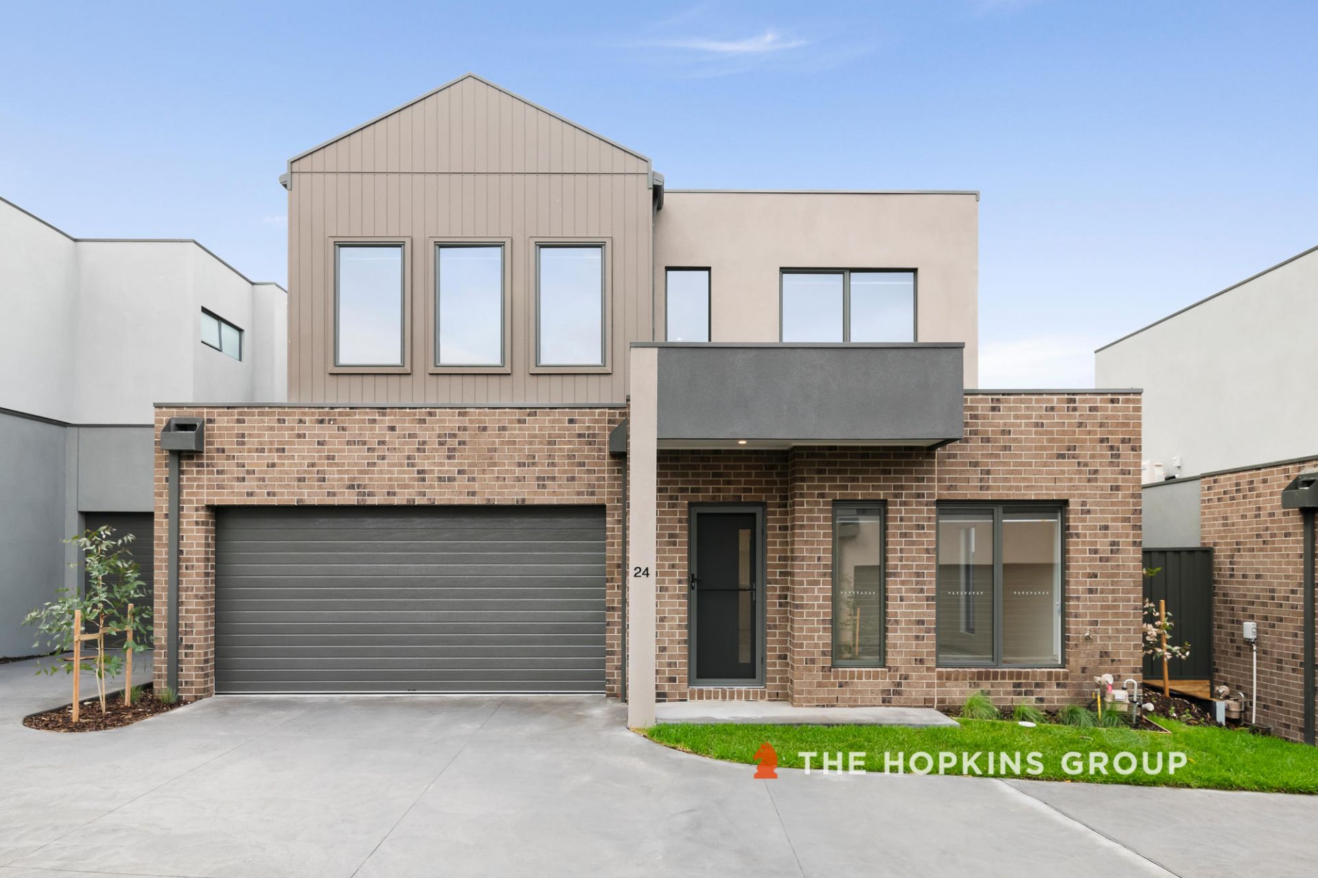 24 Vine Circuit Lynbrook VIC 3975 Australia