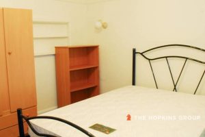 16 Barcelona Street Box Hill VIC 3128 Australia