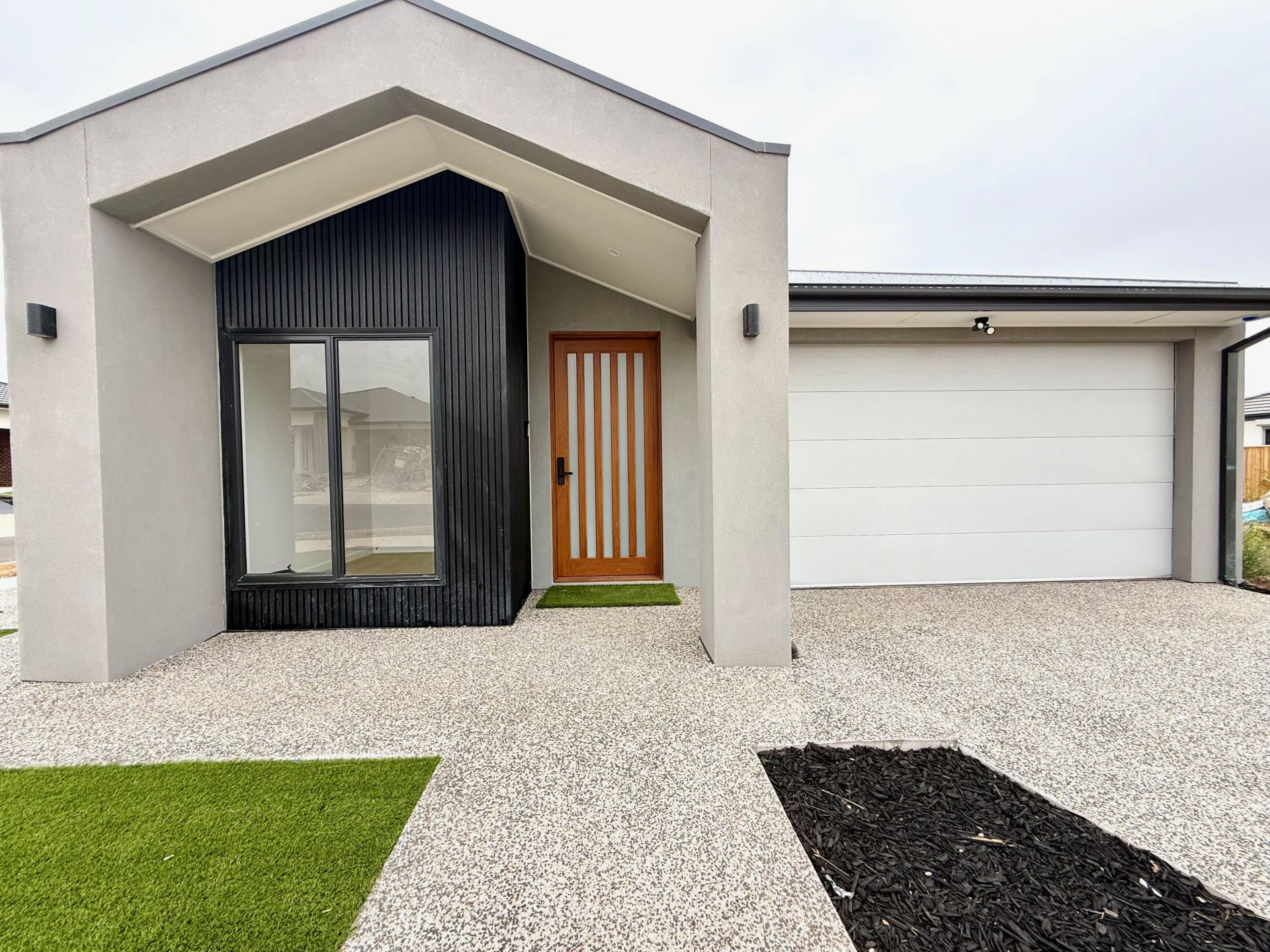 33 Masaya Avenue Truganina VIC 3029 Australia